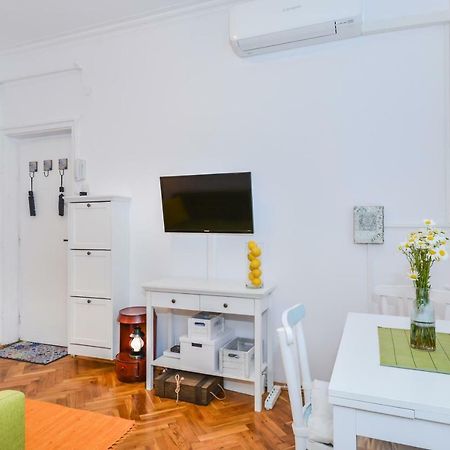The Charming Home - One Bedroom Top Central Apartment By Flat Mаnager Sofia Exteriör bild