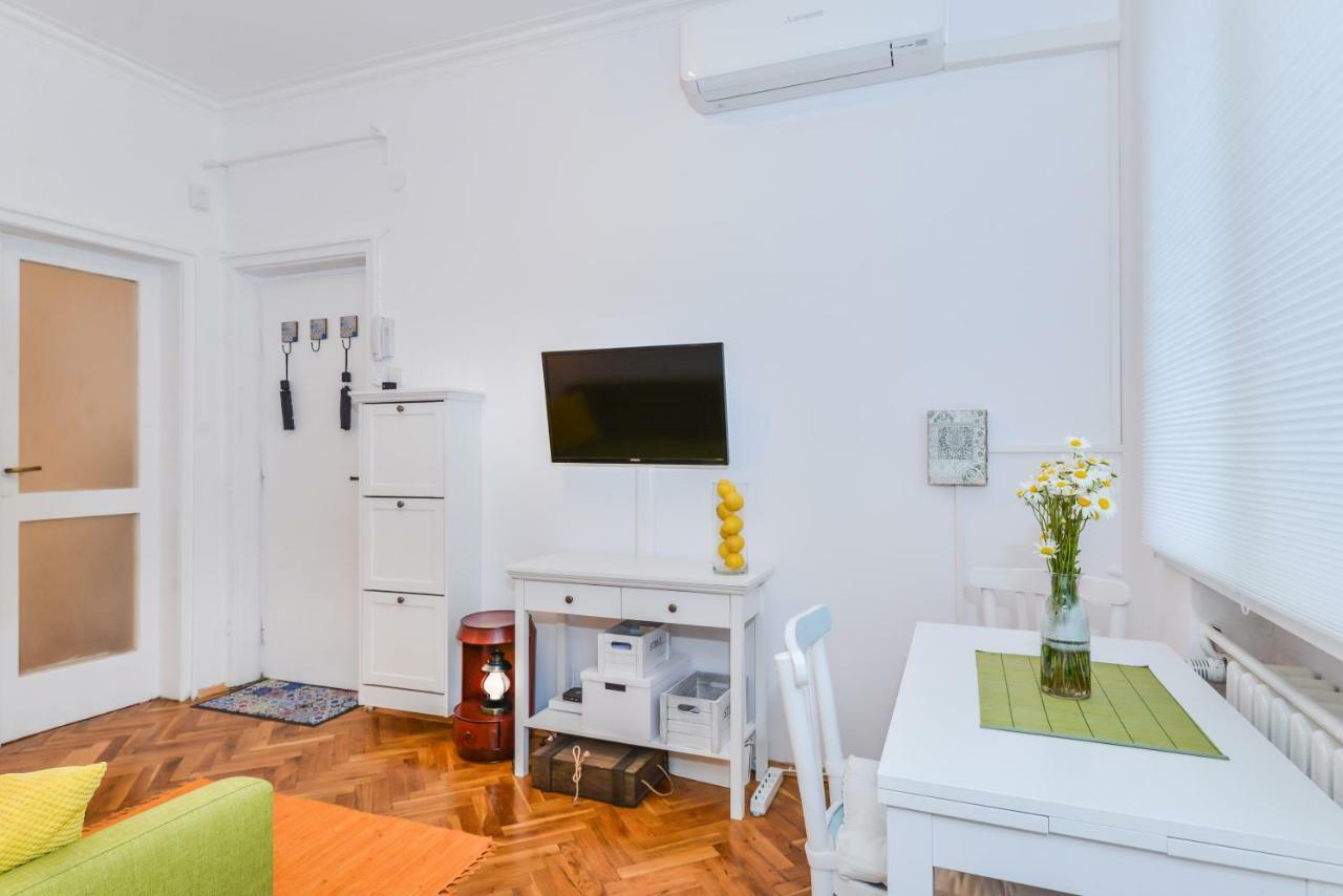 The Charming Home - One Bedroom Top Central Apartment By Flat Mаnager Sofia Exteriör bild