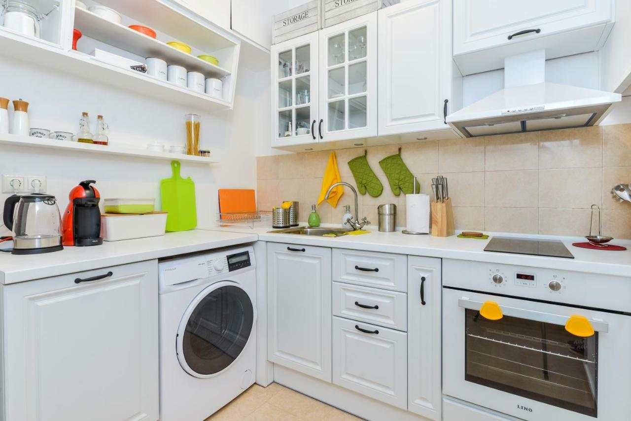 The Charming Home - One Bedroom Top Central Apartment By Flat Mаnager Sofia Exteriör bild